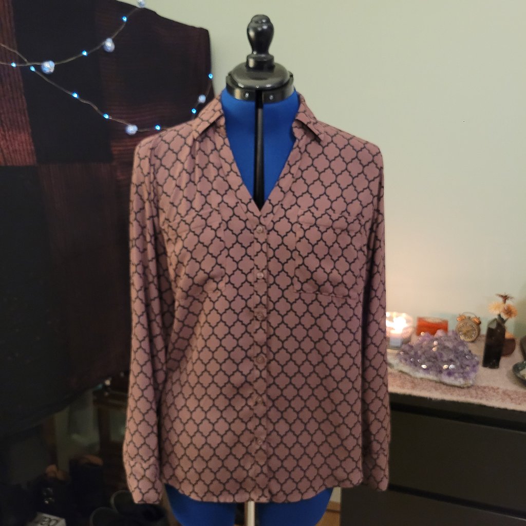 Trellis Button-Down